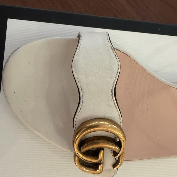 Gucci Double G Logo Sandals - Picture 8 of 11